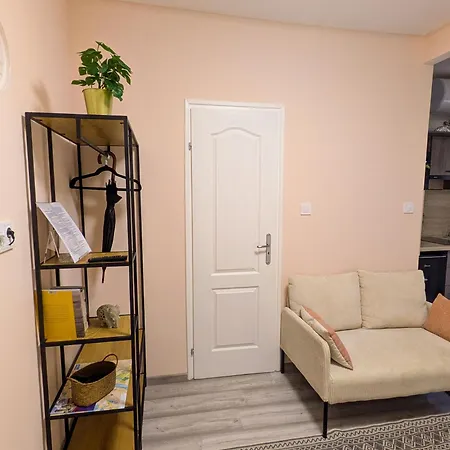 Frasolis Apartment